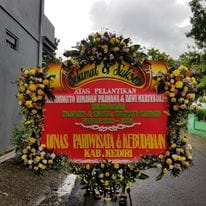 karangan bunga selamat sukses di pesantren kediri