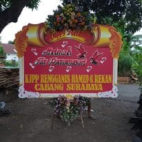 Karangan Bunga Happy Wedding di Pesantren Kediri