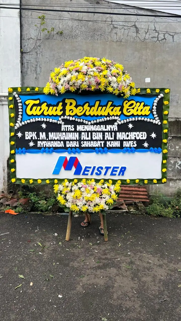 bunga papan duka cita Tugu Cimanggis Depok Daniah Florist harga terjangkau