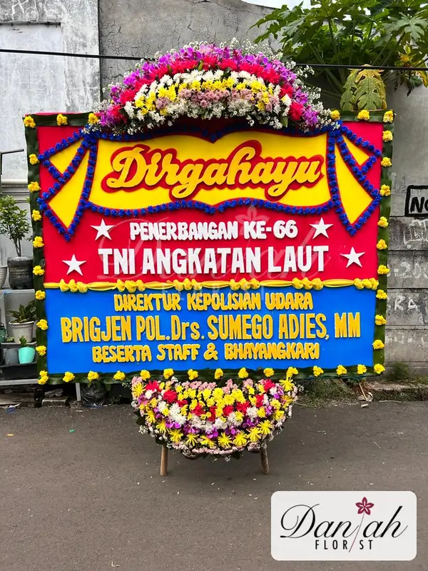 Bunga Papan Selamat Sukses Dirgahayu Merah Biru SS-13 - Daniah Florist Jabodetabek dan Karawang