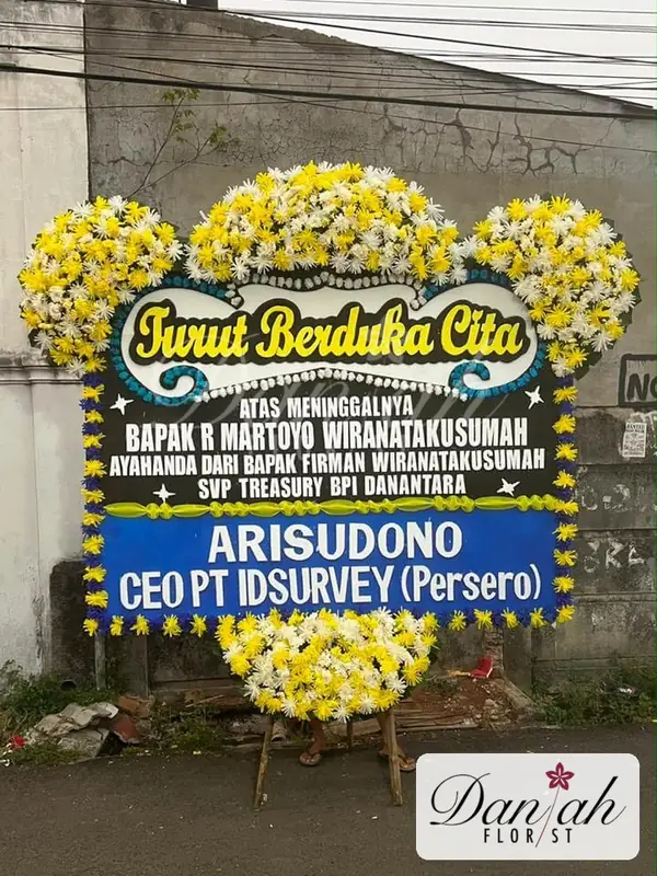 Bunga Papan Duka Cita Jumbo Tiga Mahkota DK-14 - Daniah Florist Jabodetabek dan Karawang