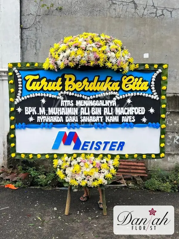 Bunga Papan Duka Cita Biru Putih Korporat DK-05 - Daniah Florist Jabodetabek dan Karawang